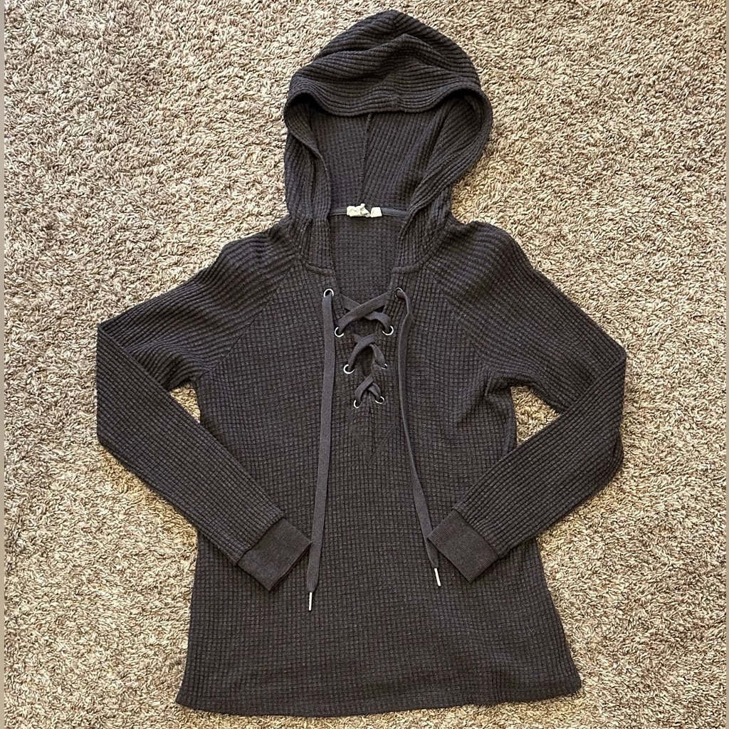 White Crow Pullover
